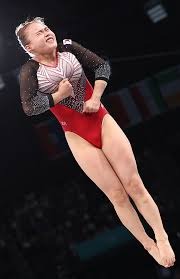 张伟丽今天被5次抱摔！冲击双级别冠军失败！舍甫琴科确实很厉害